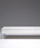 Form75-Flat Screen TV bänk