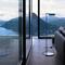 FLOS-Tab F1 - bild 1
